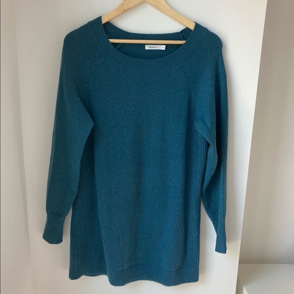 2/15$ Reitmans Cotten blend sweater - Picture 1 of 5